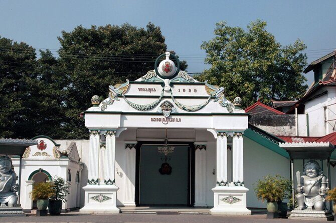Half Day Keraton and Taman Sari Tour - Exploring Yogyakarta’s Royal Heritage: A Closer Look at the Half-Day Keraton and Taman Sari Tour