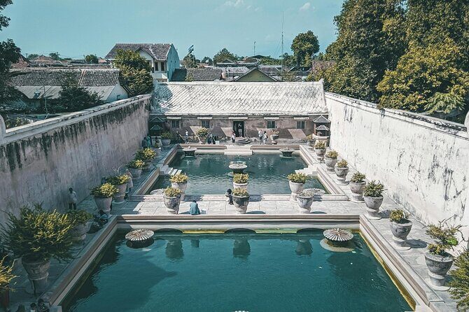 Half Day Keraton and Taman Sari Tour - Good To Know