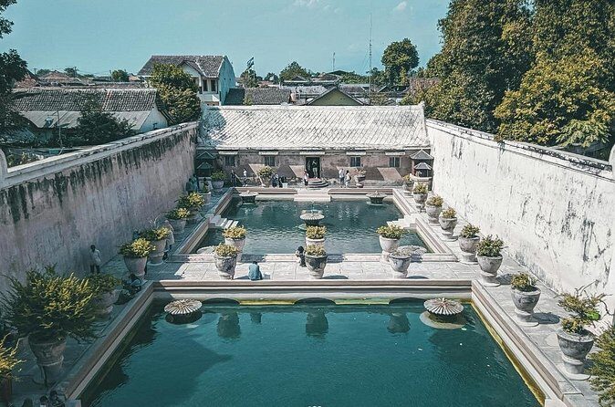 Half Day Keraton and Taman Sari Tour - FAQs