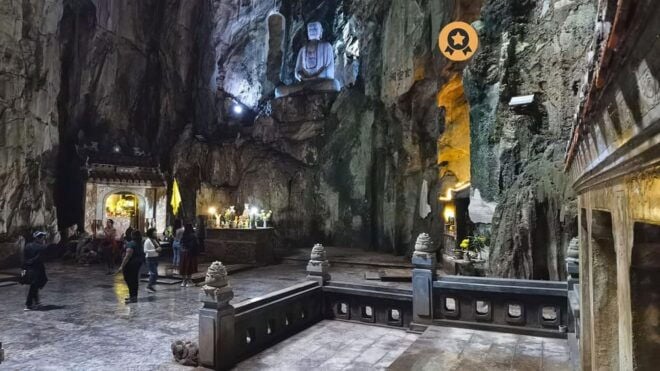 Half Day Lady Buddha, Marble Mountains, and Am Phu Cave Tour - Lady Buddha Experience