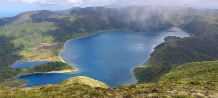 Half Day Lagoa Do Fogo 4X4 Tour and Gin Library - Activity Description
