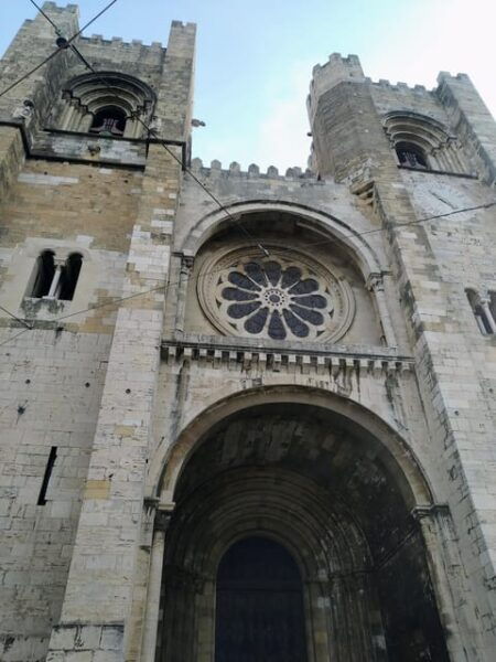 Half Day Lisbon Tour Small Group Through the City of 7 Hills - Booking and Cancellation