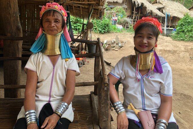 Half Day Long Neck Hill Tribe and Elephant POOPOOPAPER Park (Private Tour) - Traveler Photos