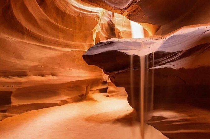 Half Day Lower Antelope Canyon + Horseshoe Bend Combo Tour from Page - Who Should Book This Tour?