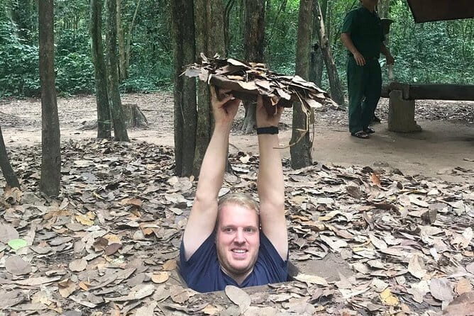 Half day meditation retreat in Ho Chi Minh City - The Experience with Guides and Monks