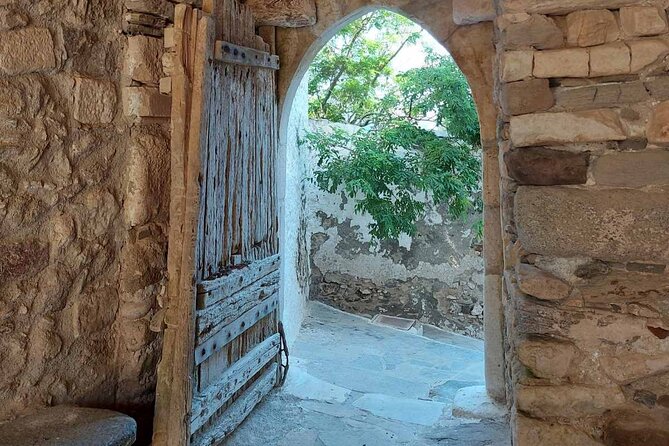 Half-Day Naxos Old Town, Castle and Apollo Temple Private Tour - Cancellation Policy and Weather-Dependent Experience