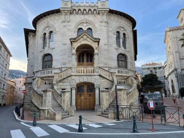 Half-Day Nice to Monaco Private Tour - Languages Offered