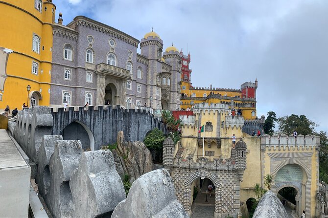 Half Day Park and Pena Palace and Sintra Village Private Tour - Tour Highlights