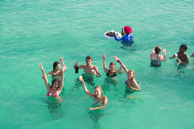 Half Day Party Boat and Snorkeling in Punta Cana - Participant Information