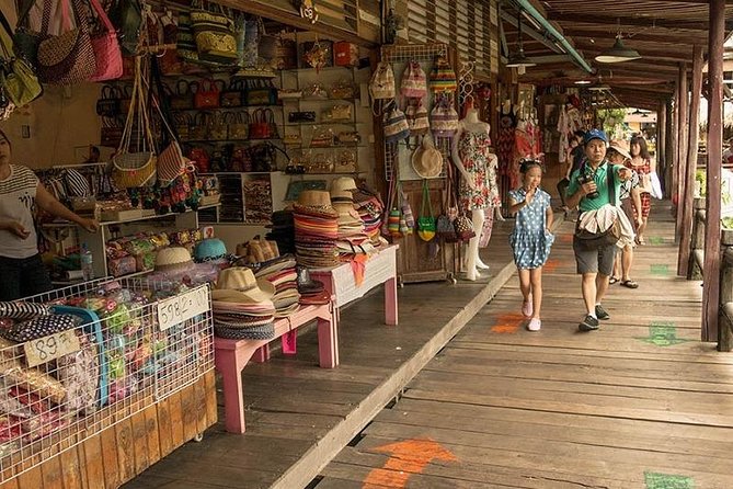 Half Day Pattaya Floating Market and Underwater World Pattaya Combo - Pricing and Group Size