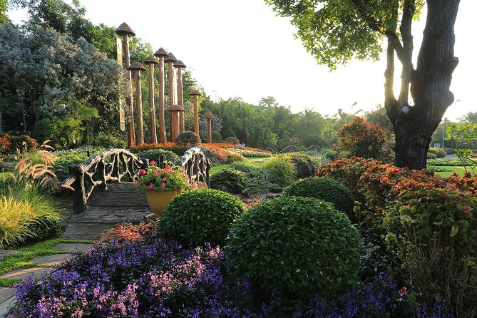 Half Day Phra That Doi Kham Temple and Royal Park Rajapruek (Private Tour) - Tour Overview