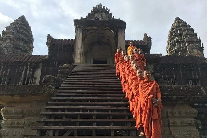 Half Day private Angkor Wat Sunset by Tuk Tuk - Who Should Consider This Tour?