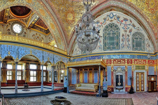 Half Day Private Guided Ottoman Royal Tour in Topkapi Palace - Must-See Attractions