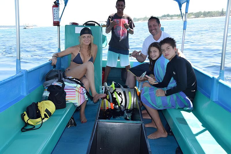 Half-Day Private Guided Snorkeling Tour in Gili Islands Lombok - Timing, departure points and the longer options