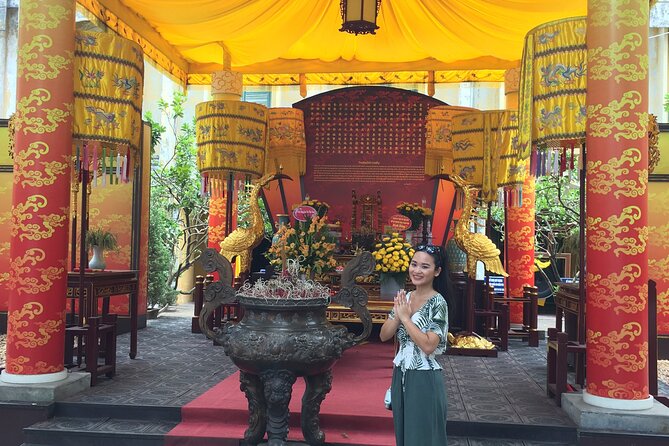 Half-Day Private Guided Tour of Hanoi-Asian Promise - Enjoying Authentic Vietnamese Cuisine