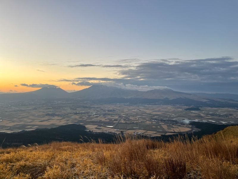 Half-day private horseback riding experience at Aso Daikanbo - A three-hour outing built around Aso’s grassland