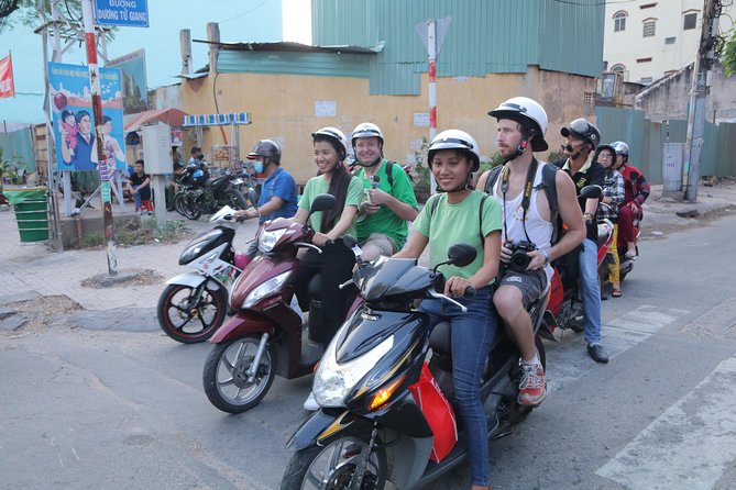 Half-Day Private Scooter Tour Including Light Meal - Explore Downtown Ho Chi Minh City and Take Photos