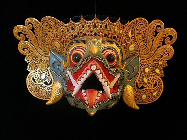 Half Day Private Tour House of Masks and Puppets - Museum Visit