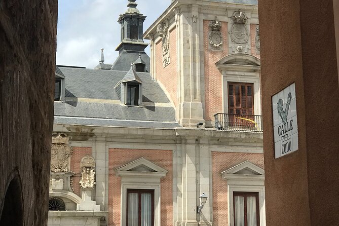 Half-Day Private Tour in Madrid With Art Historian Guide - Cancellation Policy