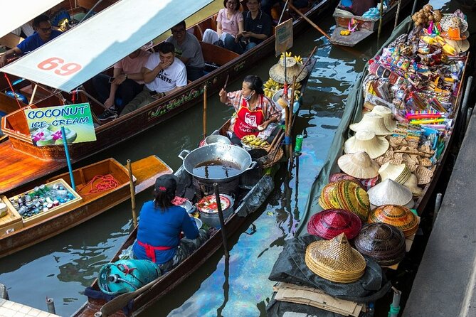 Half-Day Private Tour Railway Market and Floating Market From Bangkok - Refund Policy Details