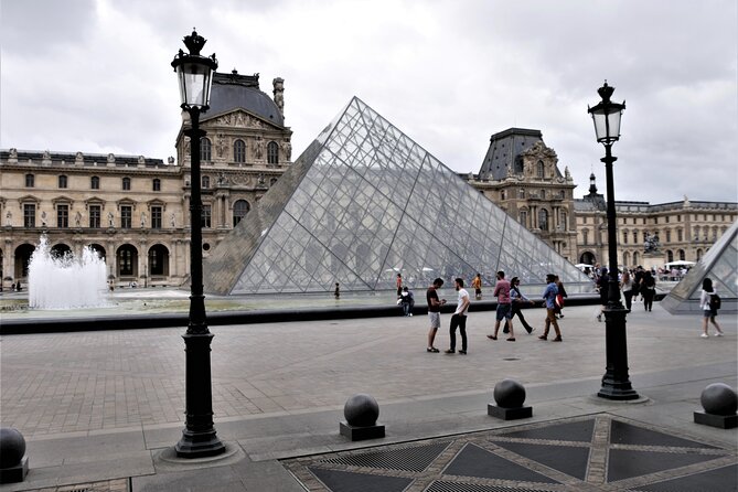 Half Day Private Tour to The Top Attractions in Paris - Common Questions