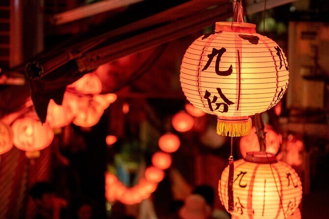 Half Day Private Tour to Yehliu Geopark & Jiufen by Night - Authenticity and Local Insights