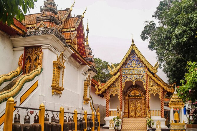 Half-Day Private Tour Wat Phra That Doi Suthep and Temples of Chiang Mai - Inclusions and Requirements