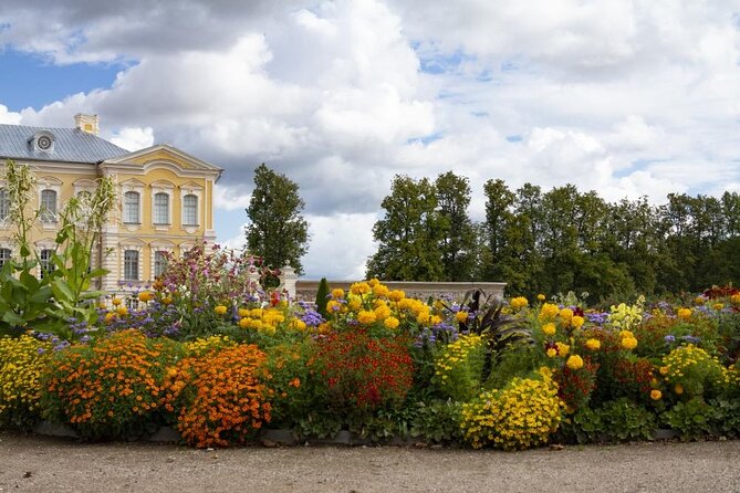 Half-Day Private Trip to Rundale Palace and Garden - Directions