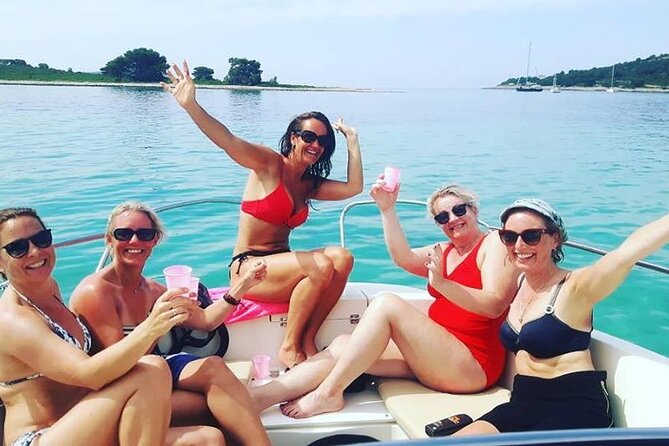 Half Day Relaxing Private Boat Tour (Blue Lagoon and Solta) From Trogir - Included Amenities