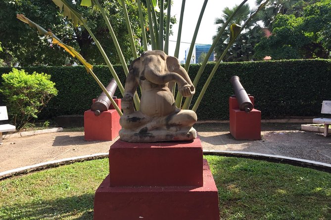 Half-Day Royal Palace, Wat Phnom & Independence Monument Tour - Customer Reviews