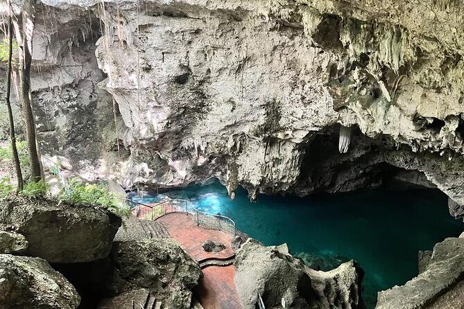 Half Day Santo Domingo Tour: Three Eyes Park to Colon Lighthouse - Who Would Enjoy This Tour?