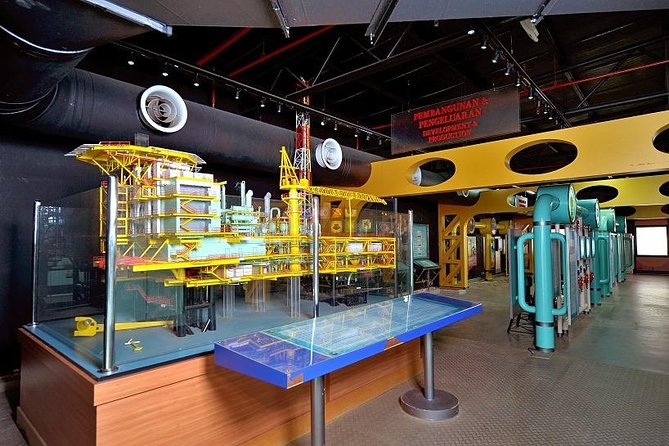 Half-Day Sightseeing Tour of Miri City - Reviews