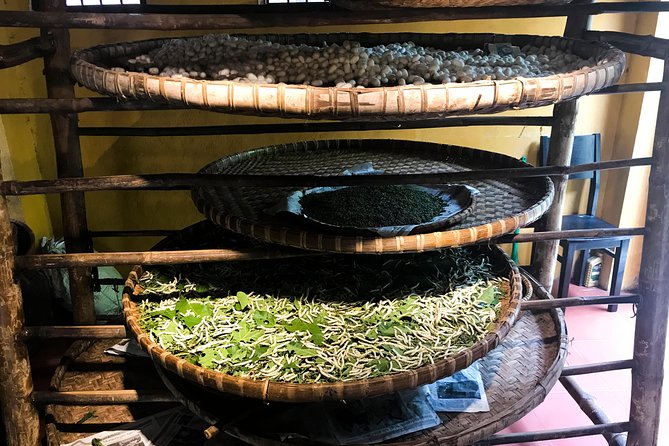 Half-Day SILK CLOTH PRODUCING PROCESS DISCOVERY TOUR From HOI an - The Sum Up