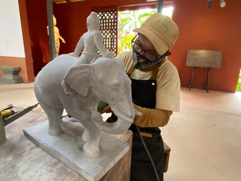 Half-day: Silk Farm, Senteurs Angkor & Satcha Craftsmanships - A Deep Dive into the Experience