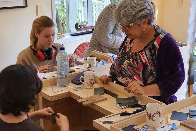Half Day Silver Jewellery Class in Historic Russell - Questions
