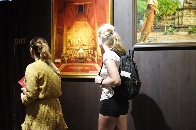 Half Day-Small Group-Chiang Mai City Temples & Museum Tour - Common Questions