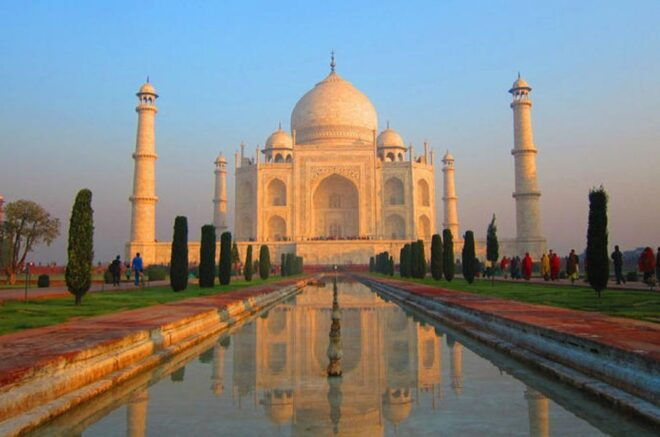 Half Day Sunrise Tour of Taj Mahal With Agra Fort From Agra - Tour Experience