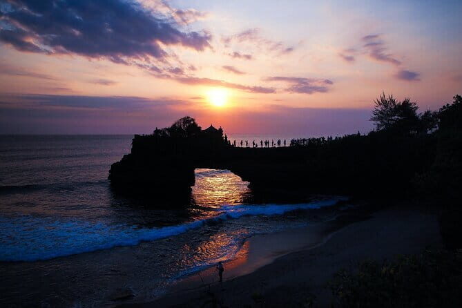 Half Day Tanah Lot Temple Sunset Private Tour - All Inclusive - FAQ