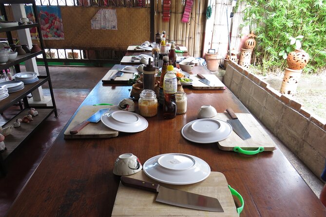 Half-Day Thai Cooking Class and Market Tour From Chiang Mai - Common Questions