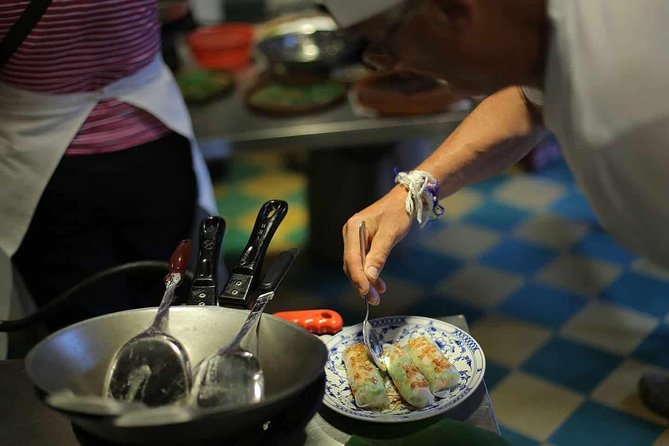 Half-Day The Khmer Cuisine Cooking Class in Siem Reap - Inclusions and Menu