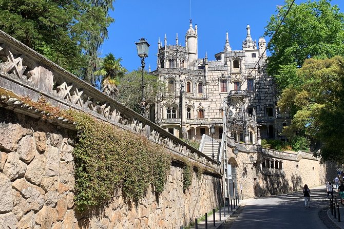 Half Day to Sintra With a Palace of Your Choice in Private Tour - Palace Options