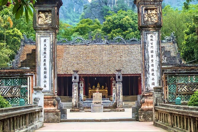 Half Day Tour at Ninh Binh Field - Boat Trip to Tam Coc