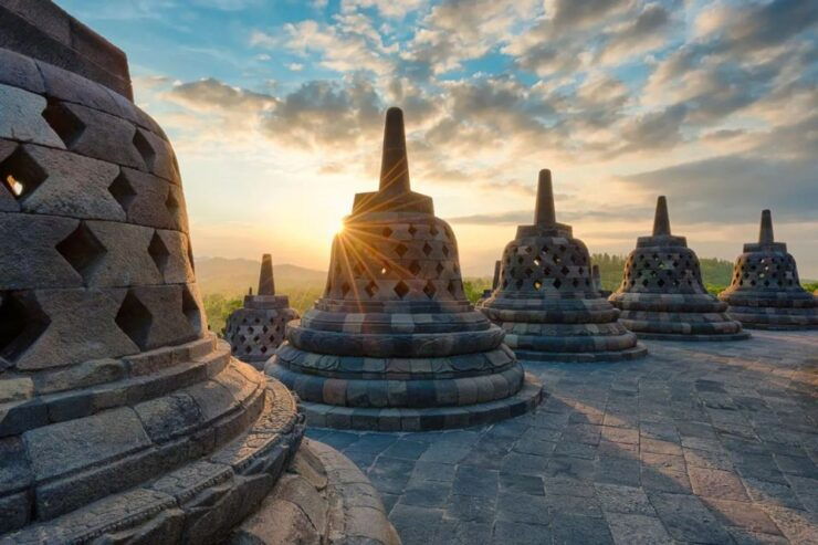 Half-Day Tour Borobudur From Yogyakarta With Ticket & Guide - Borobudur Temple Information