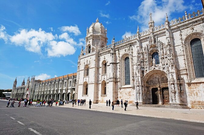 Half-Day Tour in Lisbon With Belém Cruise - Accessibility and Amenities