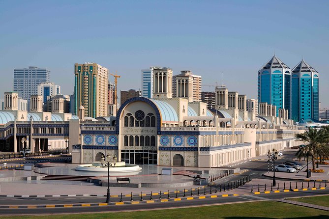 Half-Day Tour in Sharjah From Dubai With a Spanish-Speaking Guide. - Itinerary