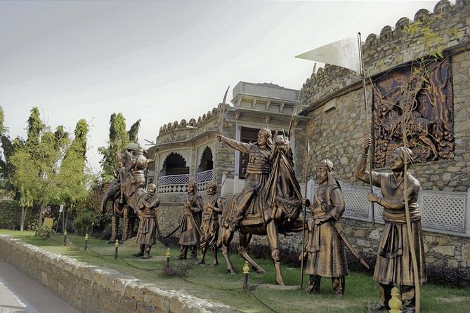 Half-Day Tour Lord Krishna Temple and Eklingji Sightseeing - Meeting and End Point