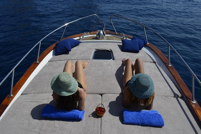 Half Day Tour of Capri by Private Boat - The Sum Up