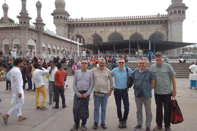 Half Day Tour of Nizams of Hydrabad - Operator Details