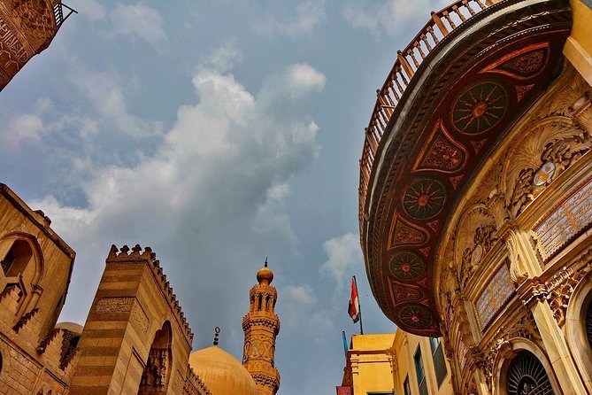 Half Day Tour to Khan Elkhalili & Islamic Cairo - Subtopic 2: Knowledgeable Guides