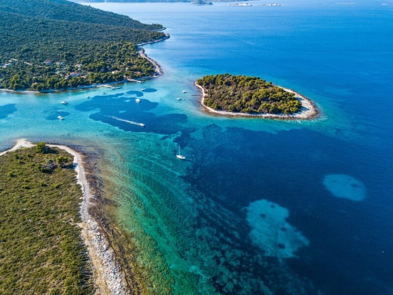Half day tour (Trogir, Blue lagoon, shipwreck bay) - Who This Tour Is Best For